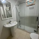 En Con Plaza De Garaje Cubierta Apartmán Llanes