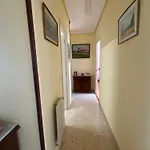 En Con Plaza De Garaje Cubierta Apartmán *