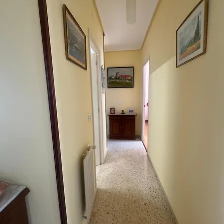 En Con Plaza De Garaje Cubierta Апартаменты *