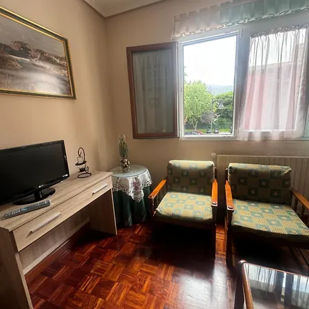 Apartman En Con Plaza De Garaje Cubierta