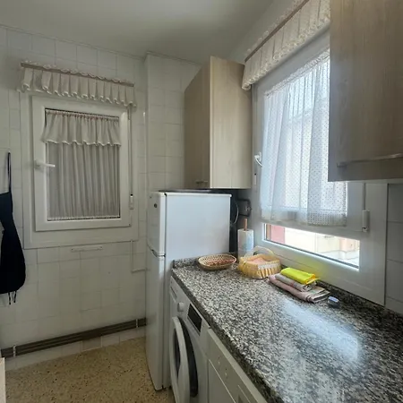 En Con Plaza De Garaje Cubierta * Llanes